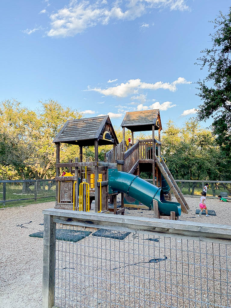 Dripping Springs breweries with playgrounds