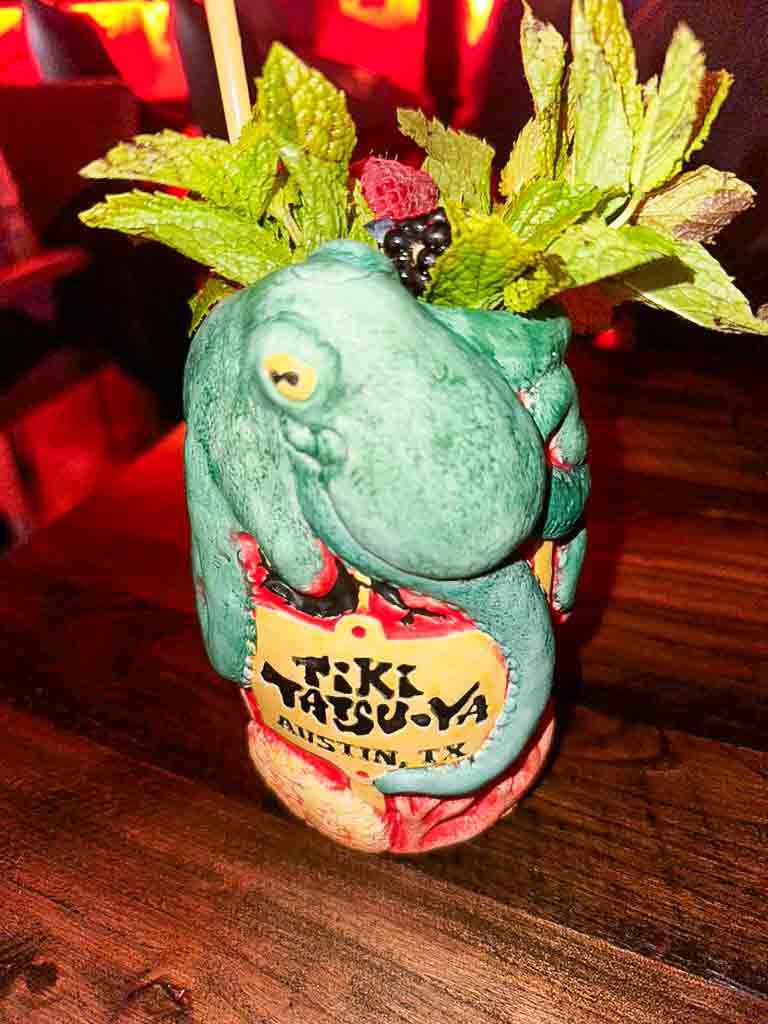 Tiki tatsu-ya