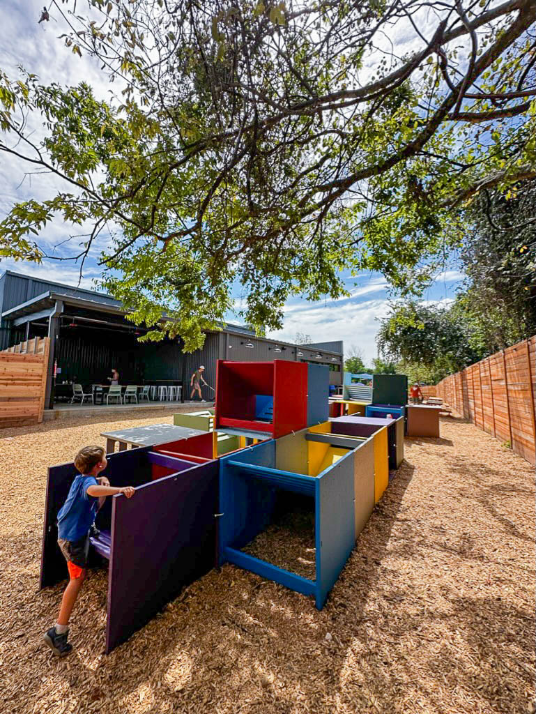 Austin Restaurants With Playgrounds- St Elmo St Elmo Springdale playground