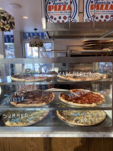 favorite pizza | downtown Austin lunch restaurants