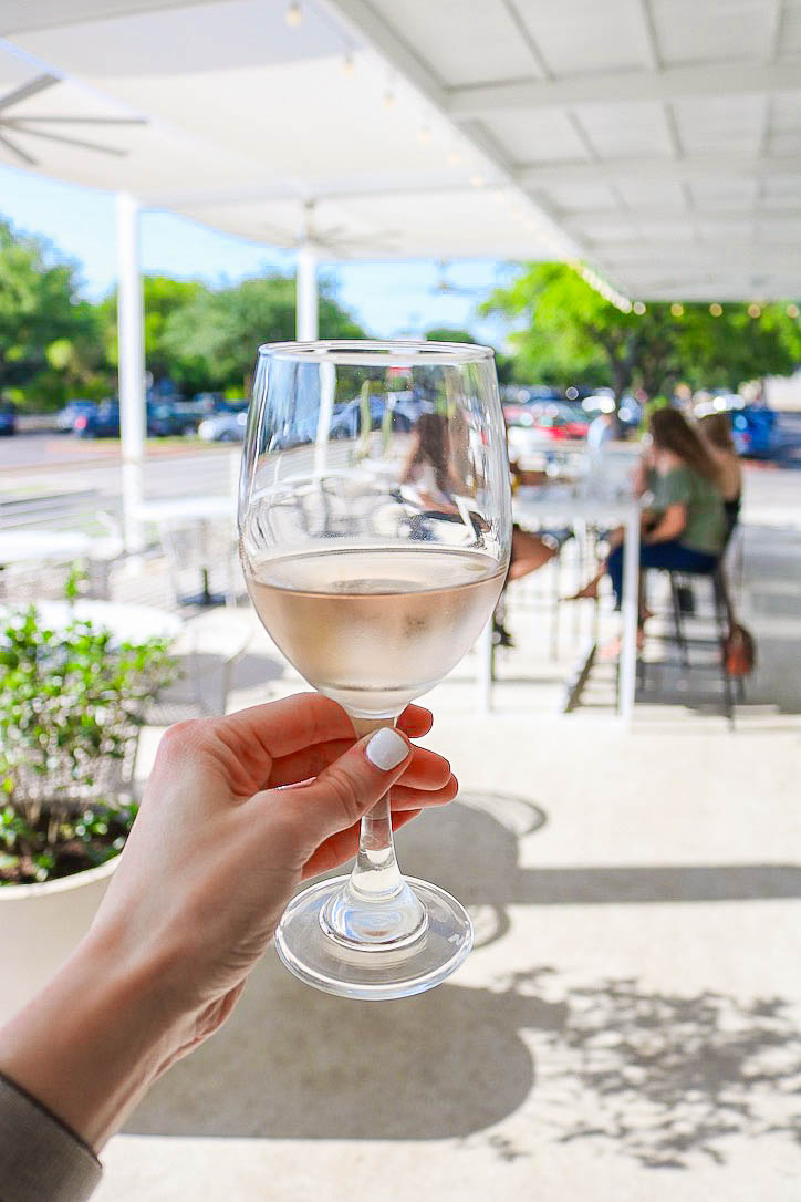 best patios in Austin- Hank's Hank's