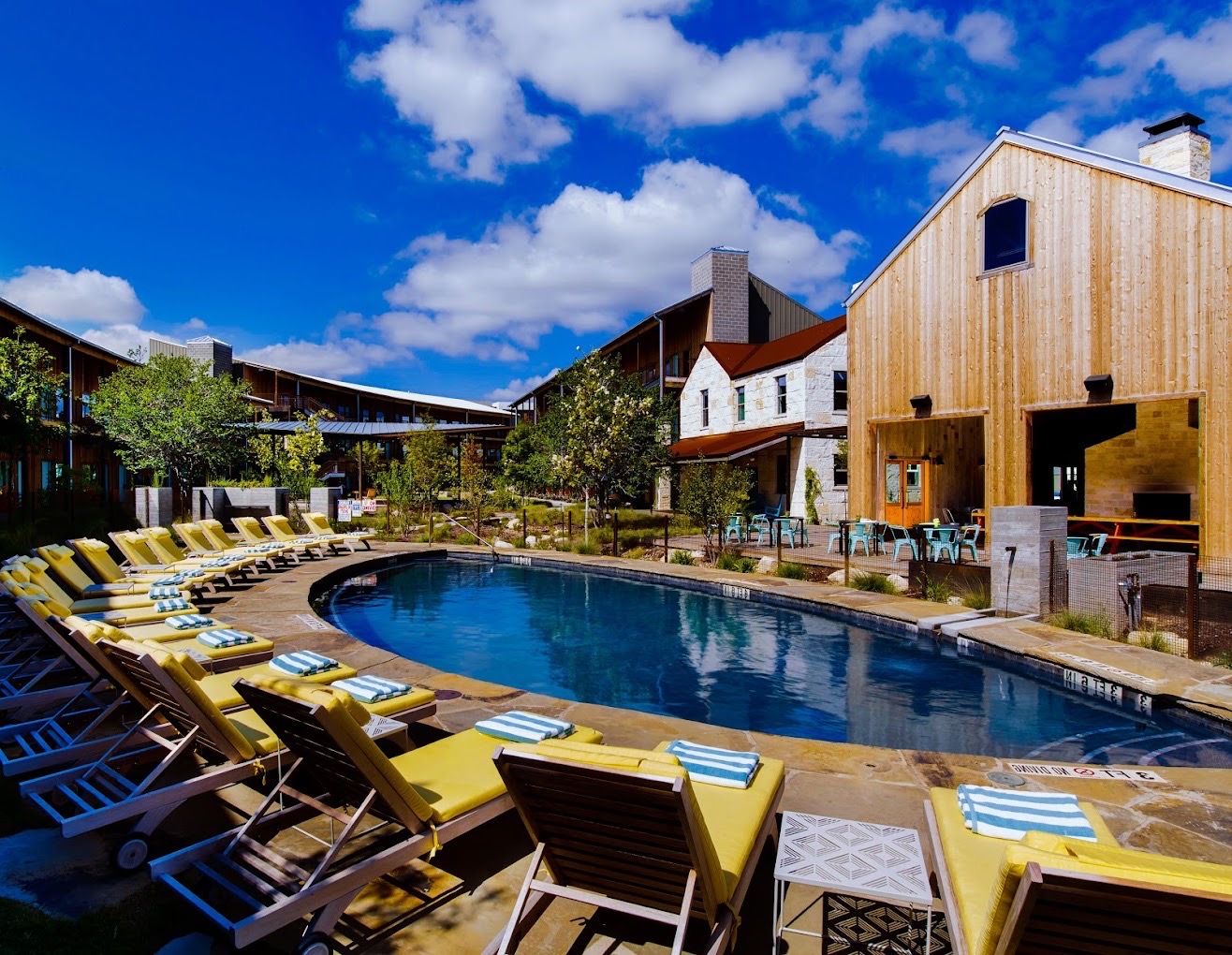Lonestar Court